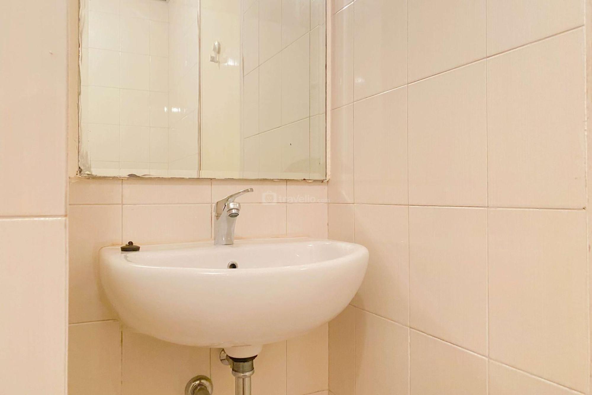 Apartment Well Design And Homey Signature Park Grande By Travelio