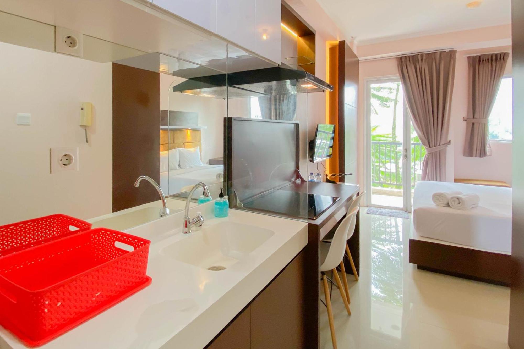 Apartment Well Design And Homey Signature Park Grande By Travelio *